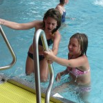 Schwimmen und Stöckchensuche (6. Tag)